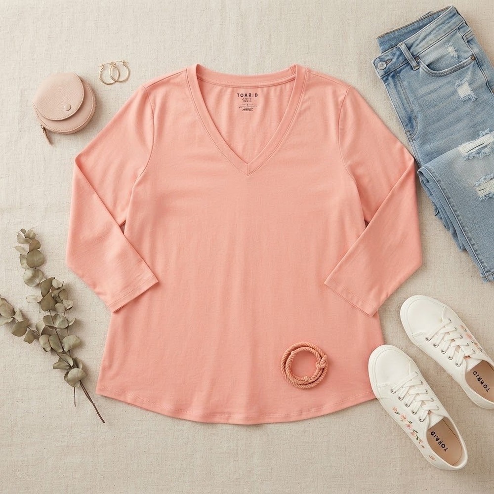 Torrid Classic Fit V-Neck 3/4 Sleeve Tee Coral Pink Plus Size 2 2X